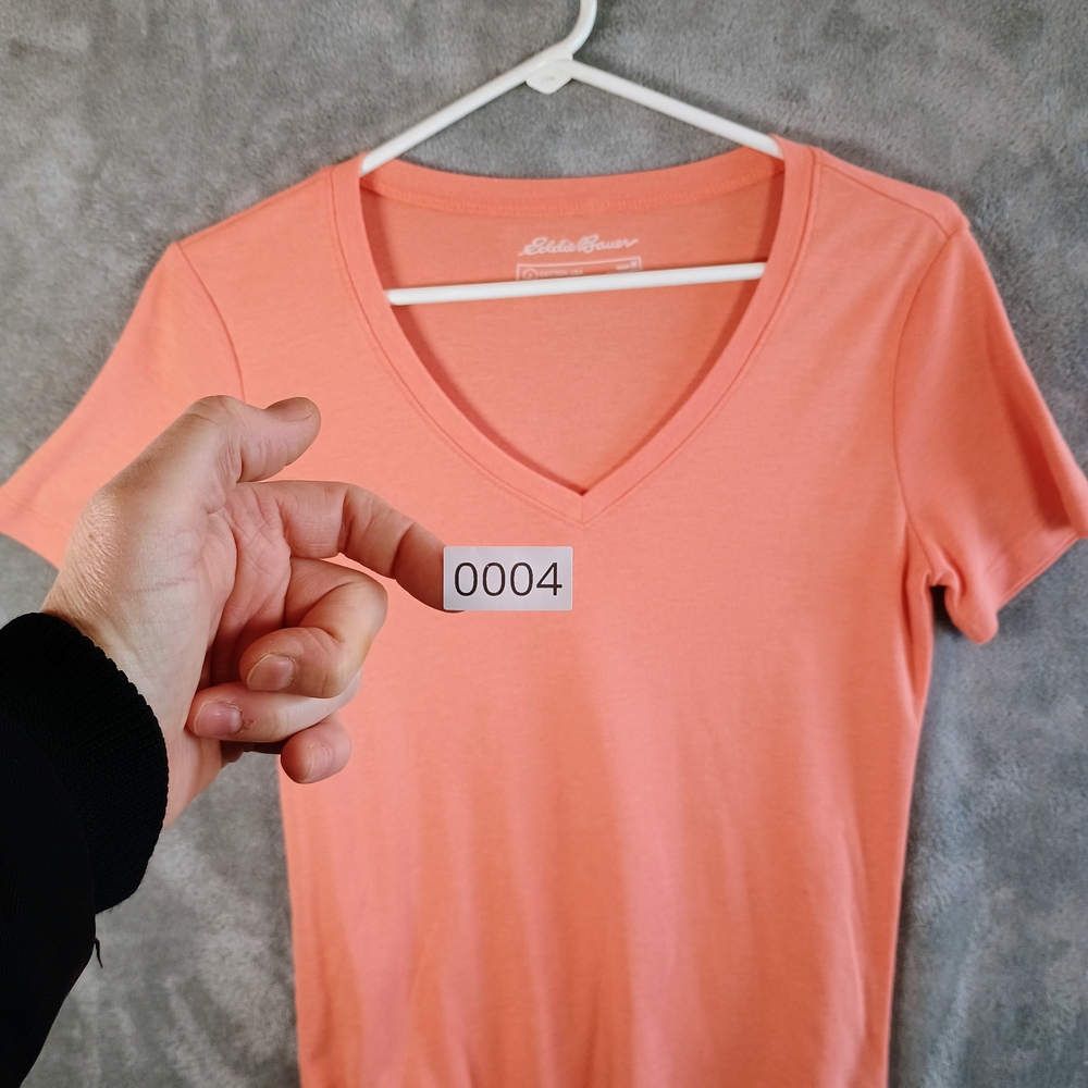 Eddie Bauer Women's Coral V-Neck Top Medium - Picture 11 of 11